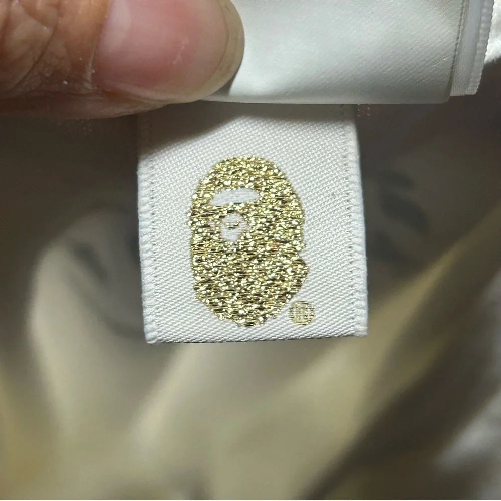 BAPE x Medicom Toy ABC Camo Be@r Milo On Bape Tee - Picture 6 of 7